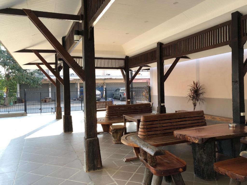 Pawa Place Khon Kaen Bagian luar foto